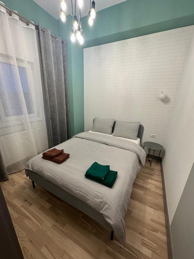 Mojo-Jojo / A Funky Stay Iasi Exterior foto